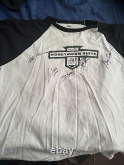 2017 Tour Honeymoon Suite Hand Signed Autograph Full Band Raglan Shirt XXL
