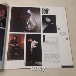 Bryan Adams World Wide in'85 Concert Tour Book SIGNED by Adams & Band