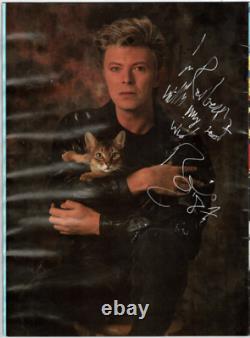 David Bowie and band signed autographed tour program AMCo COA 22029