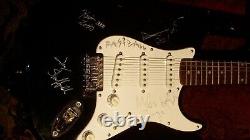 Fastball 2001 Tour Autographed / Signed Fender Guitar Signed By Entire Band