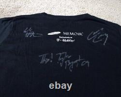 Rare Signed Autographed Tyler Bryant & The Shakedown 2009 Tour Shirt XL Unworn